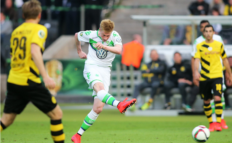 球迷：这队今天有夺冠气质