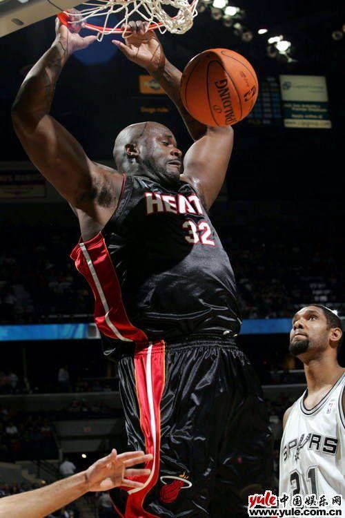 帕拉迪诺：切尔西很强，但我们想要证明我们也是如此（帕拉迪诺：切尔西实力强劲，我们也要证明自己同样强大）