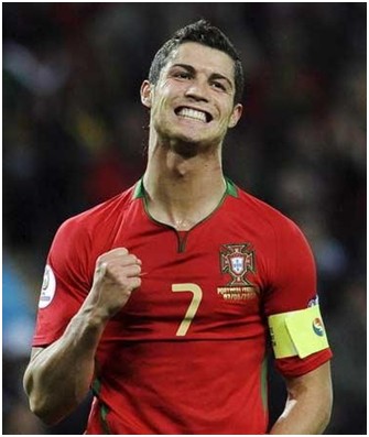 曼纳：尤文球衣为胜利而造，那不勒斯的球衣为梦想而造