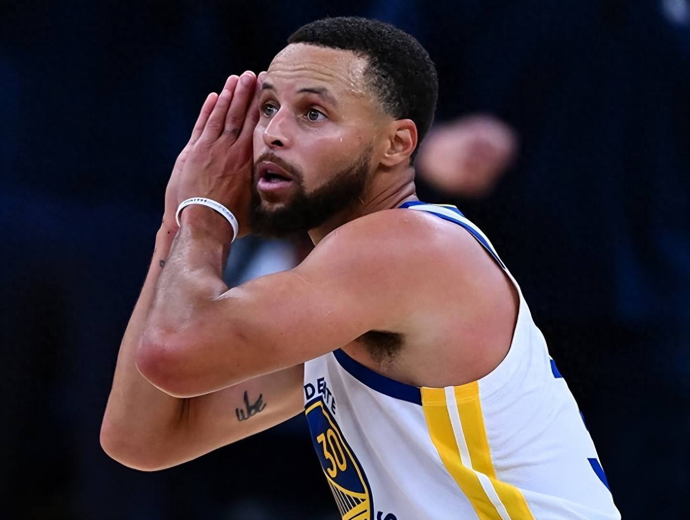 命悬一线，若梅州胜或海牛不败，亚泰都将提前降级（亚泰命悬一线：梅州取胜或海牛不败，提前降级在即）